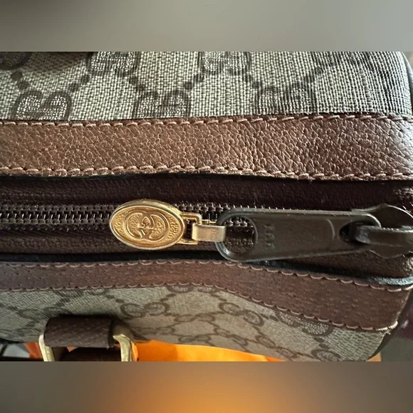 GUCCI Boston Bag $1295 Monogram Canvas, Dark Brown Leather Trim & Green-Red Web - Picture 6 of 17